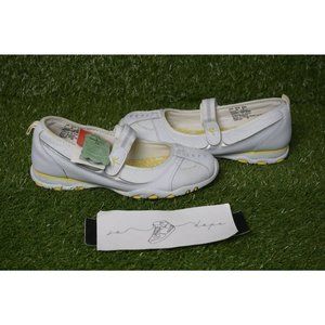 Danskin Now Leather White Flats - Women's 7